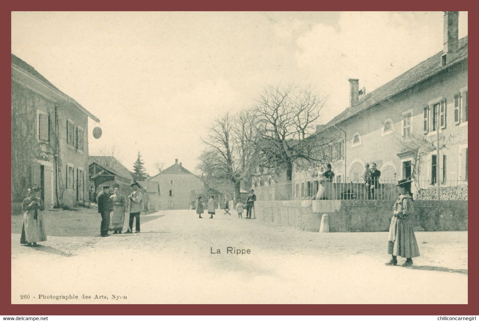 * LA RIPPE - Place - Animée - 260 - Photographie des Arts