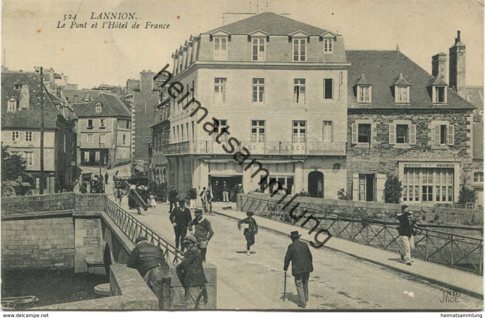 Lannion - Cotes-d Armor - Le Pont et l Hotel de France