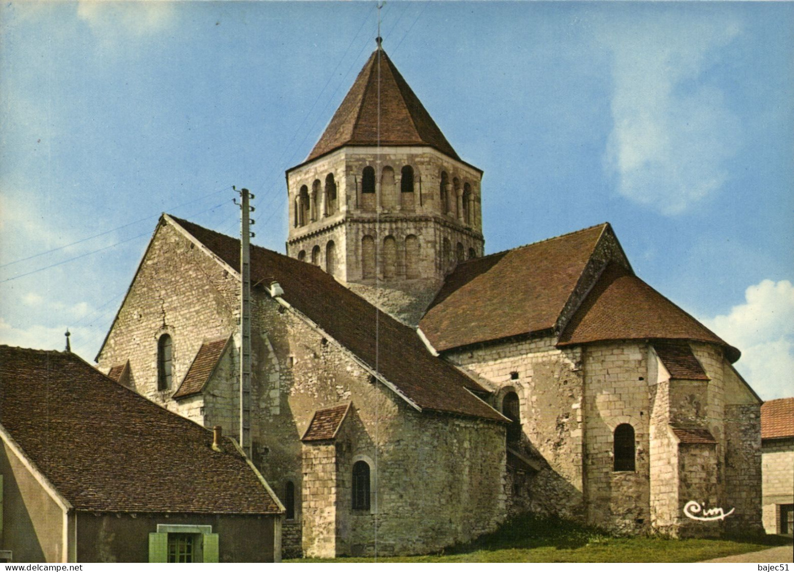 Laroche Saint Cydroine - l'église