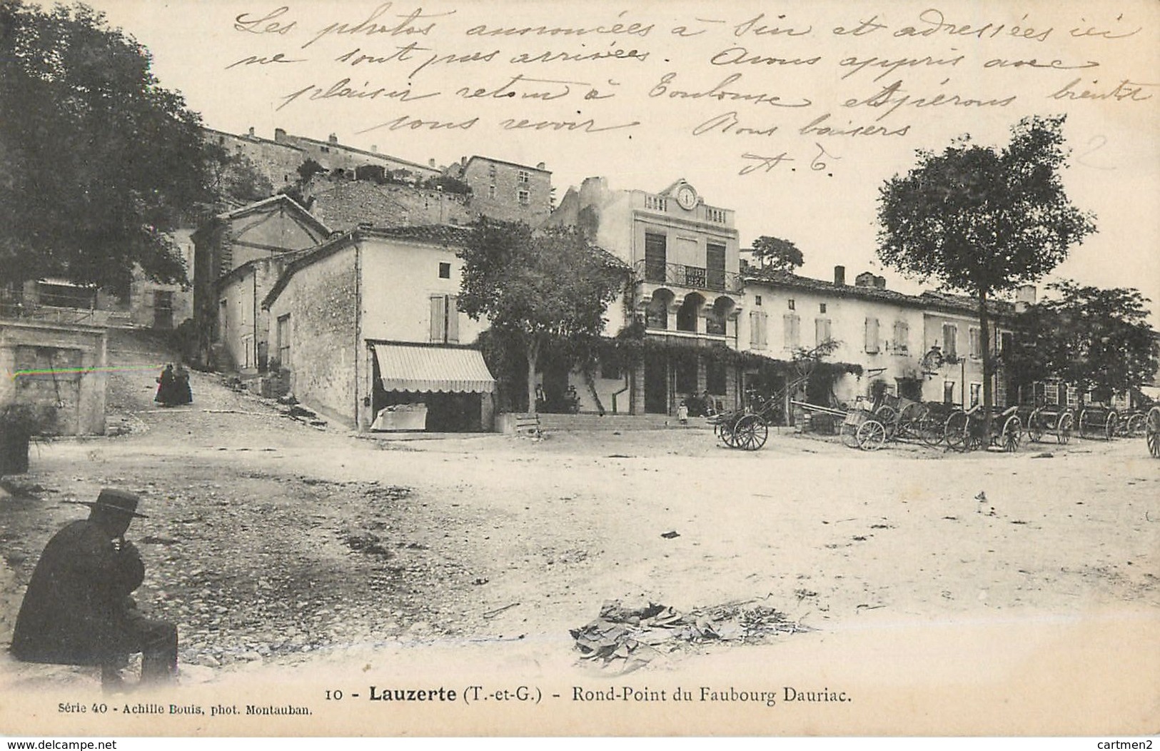 LAUZERTE ROND-POINT DU FAUBOURG DAURIAC 82 TARN-ET-GARONNE