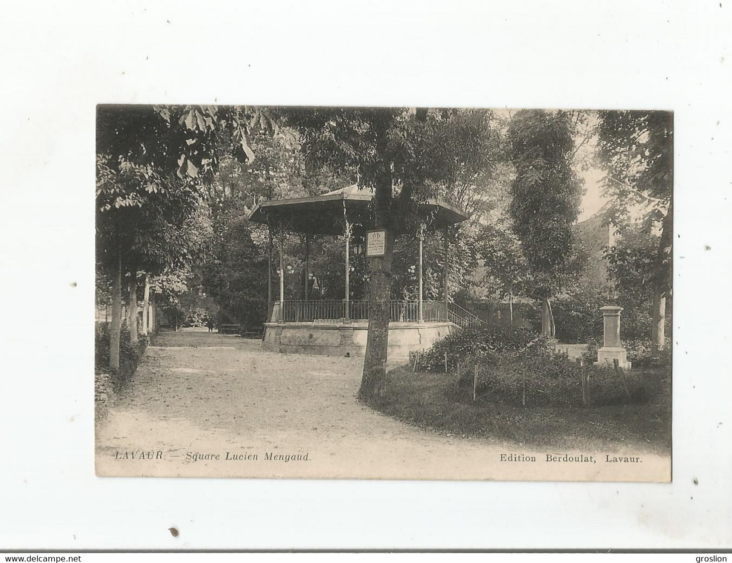 LAVAUR SQUARE LUCIEN MENGAUD (KIOSQUE A MUSIQUE)