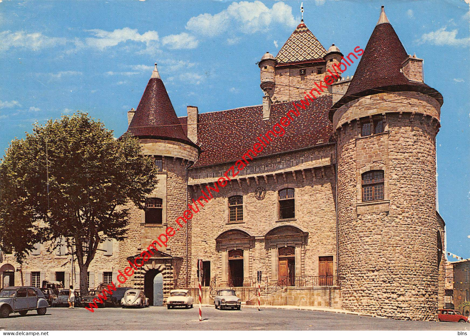 Le Château servant maintenant d'Hôtel de Ville - Aubenas - (7) Ardèche