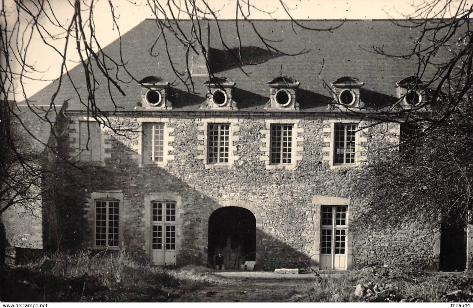 ¤¤  -   LE GENEST-SAINT-ISLE   -  L'Abbaye de Clermont   -  Carte-Photo, Cliché  -  Voir le dos      -  ¤¤