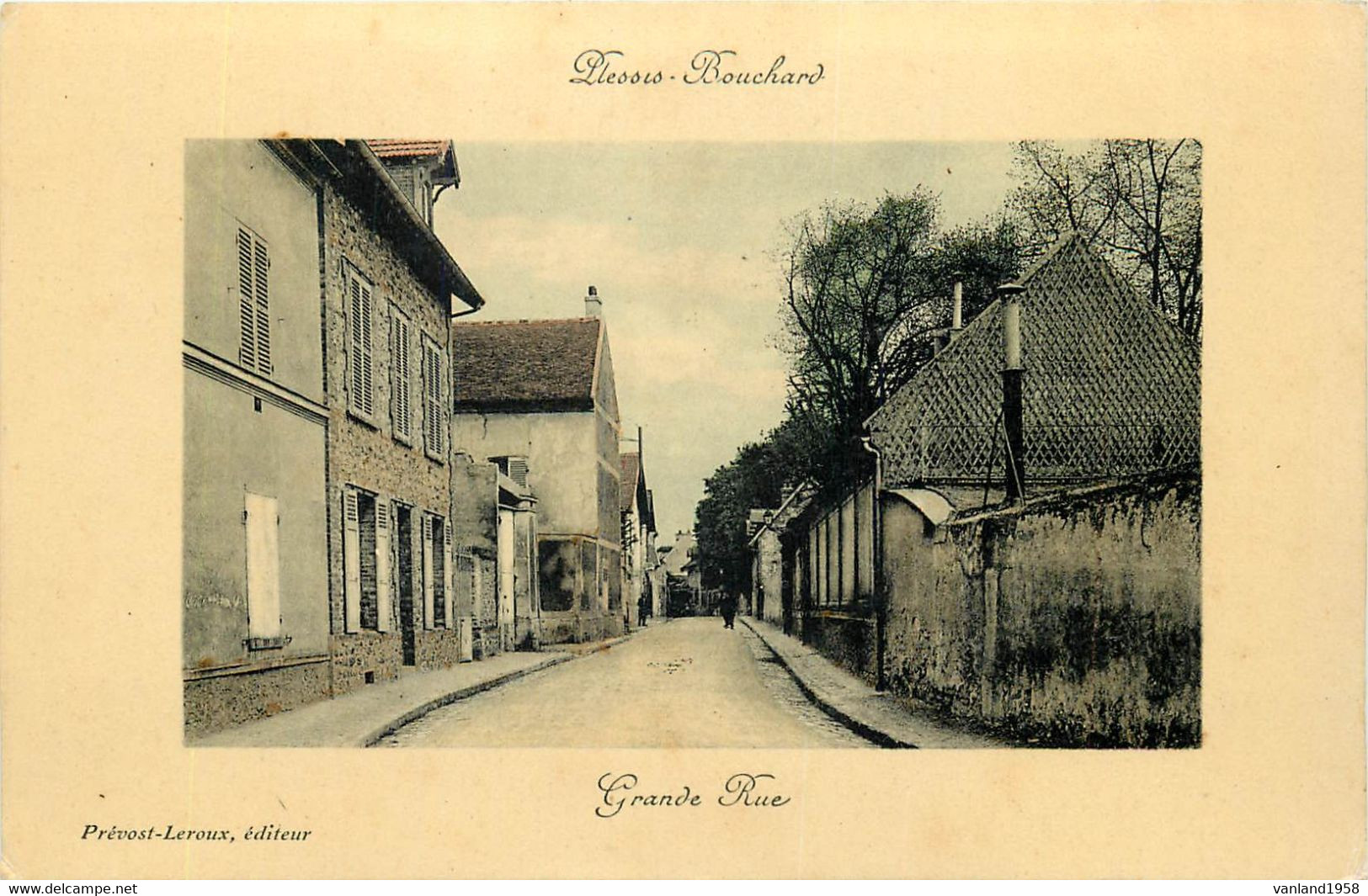 LE PLESSIS-BOUCHARD-grande rue