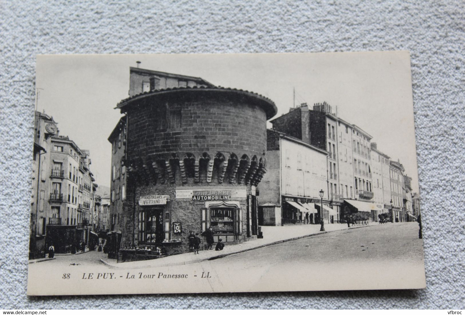 le Puy, la tour Panessac, haute Loire 43