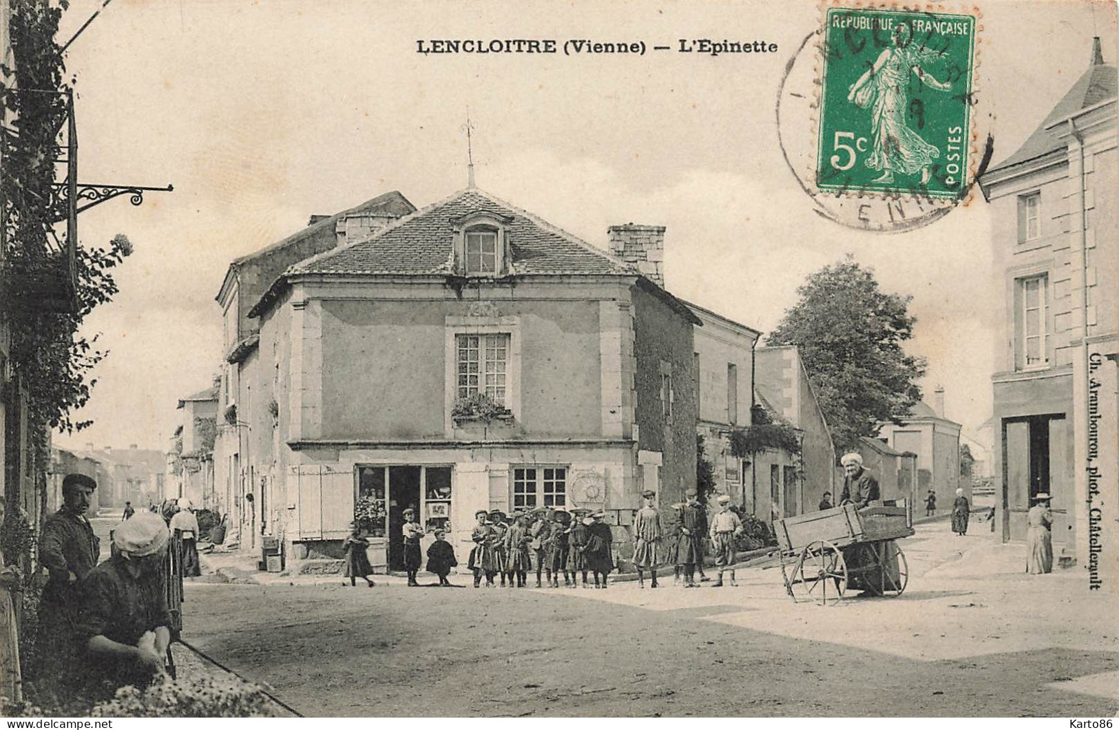 lencloitre * L'Epinette * villageois