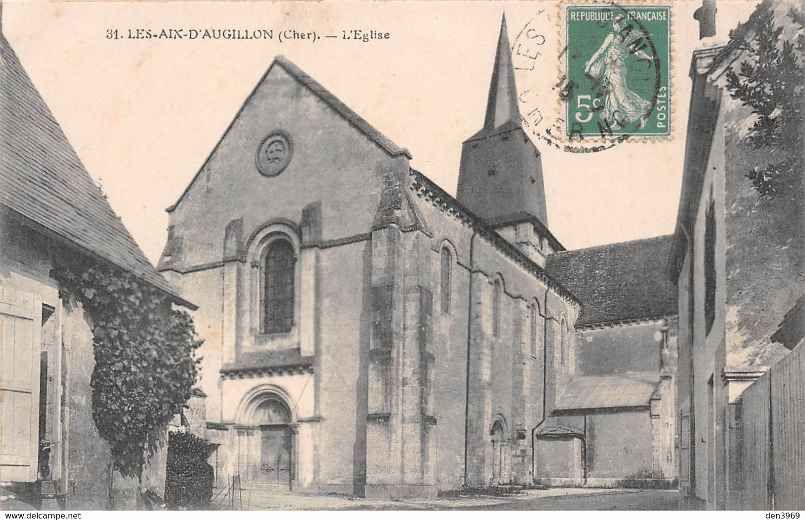 Les AIX-d'ANGILLON - L'Eglise