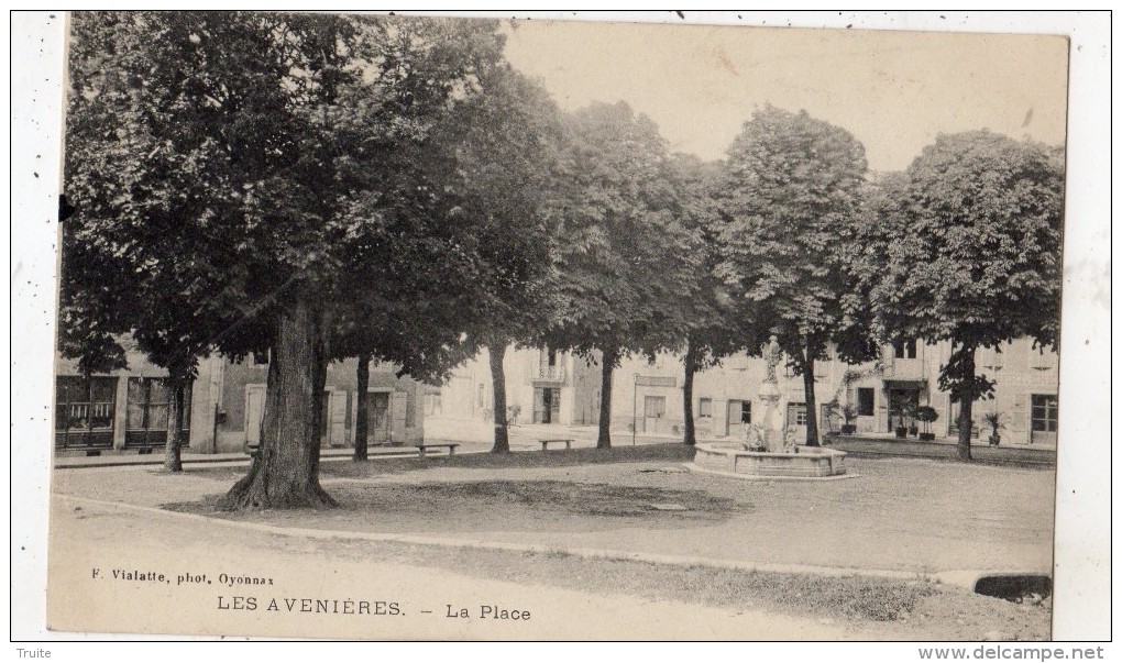 LES AVENIERES LA PLACE