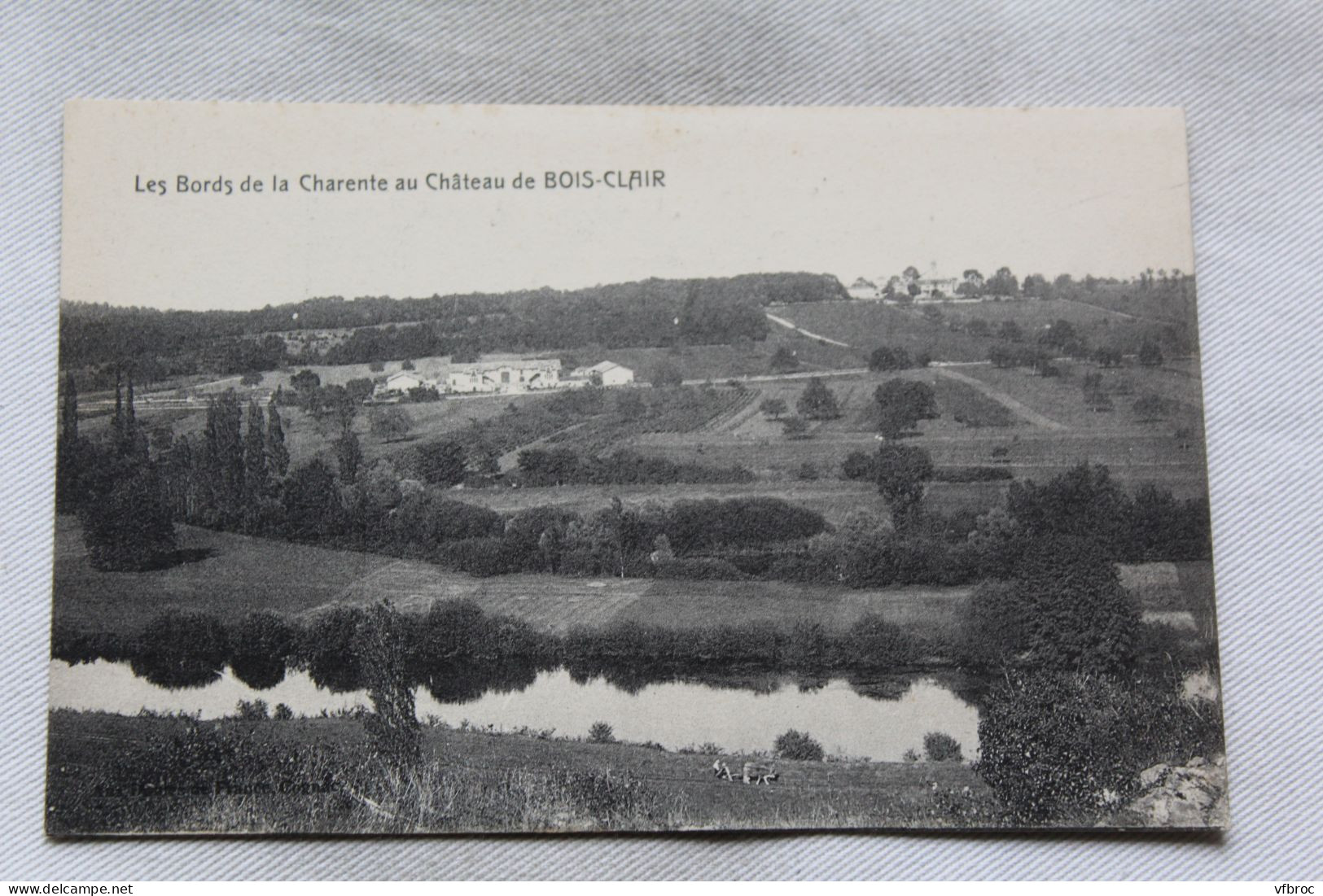 les bords de la Charente au château de Bois Clair, Charente 16