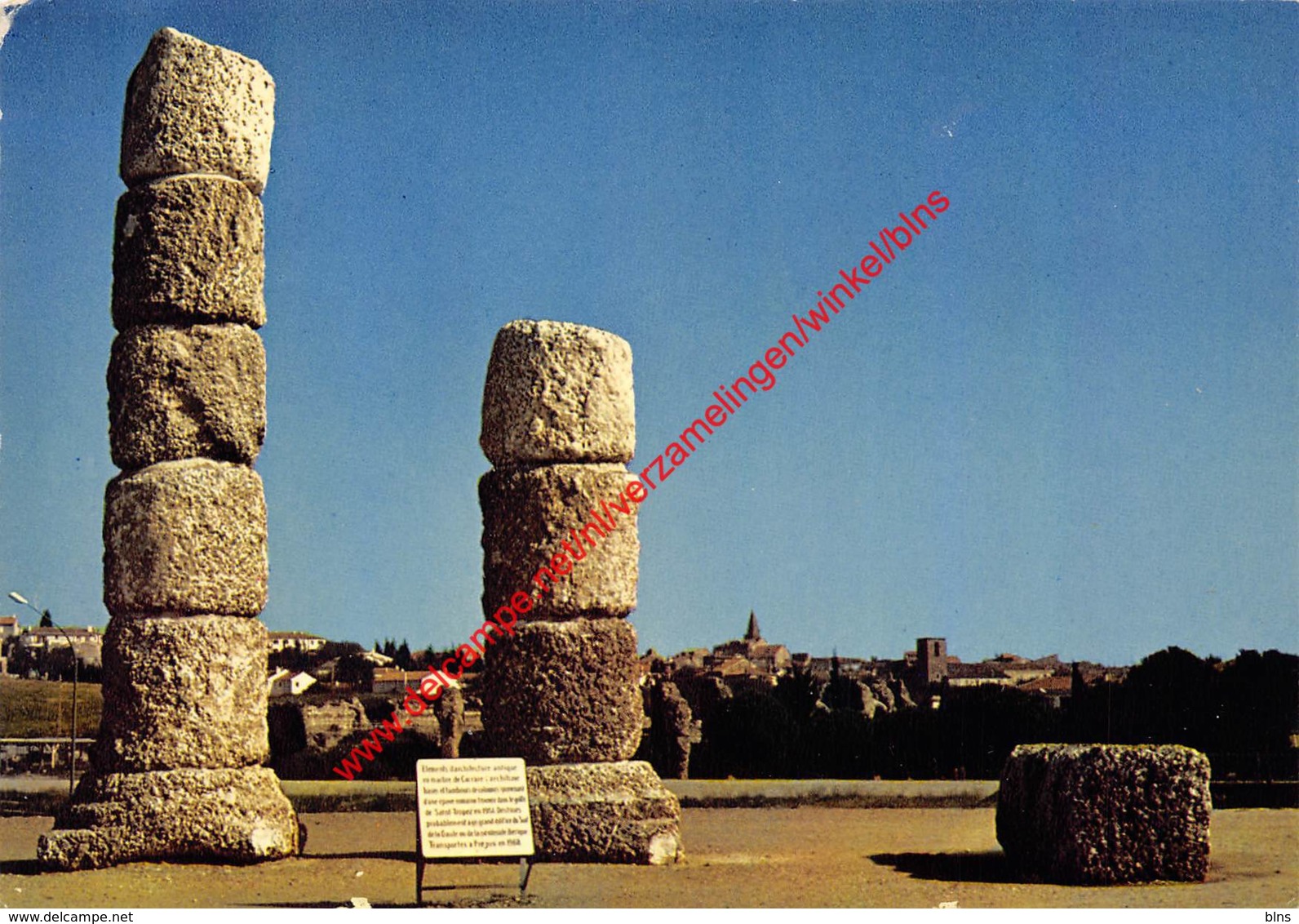 Les colonnes romaines - Frejus - (83) Var