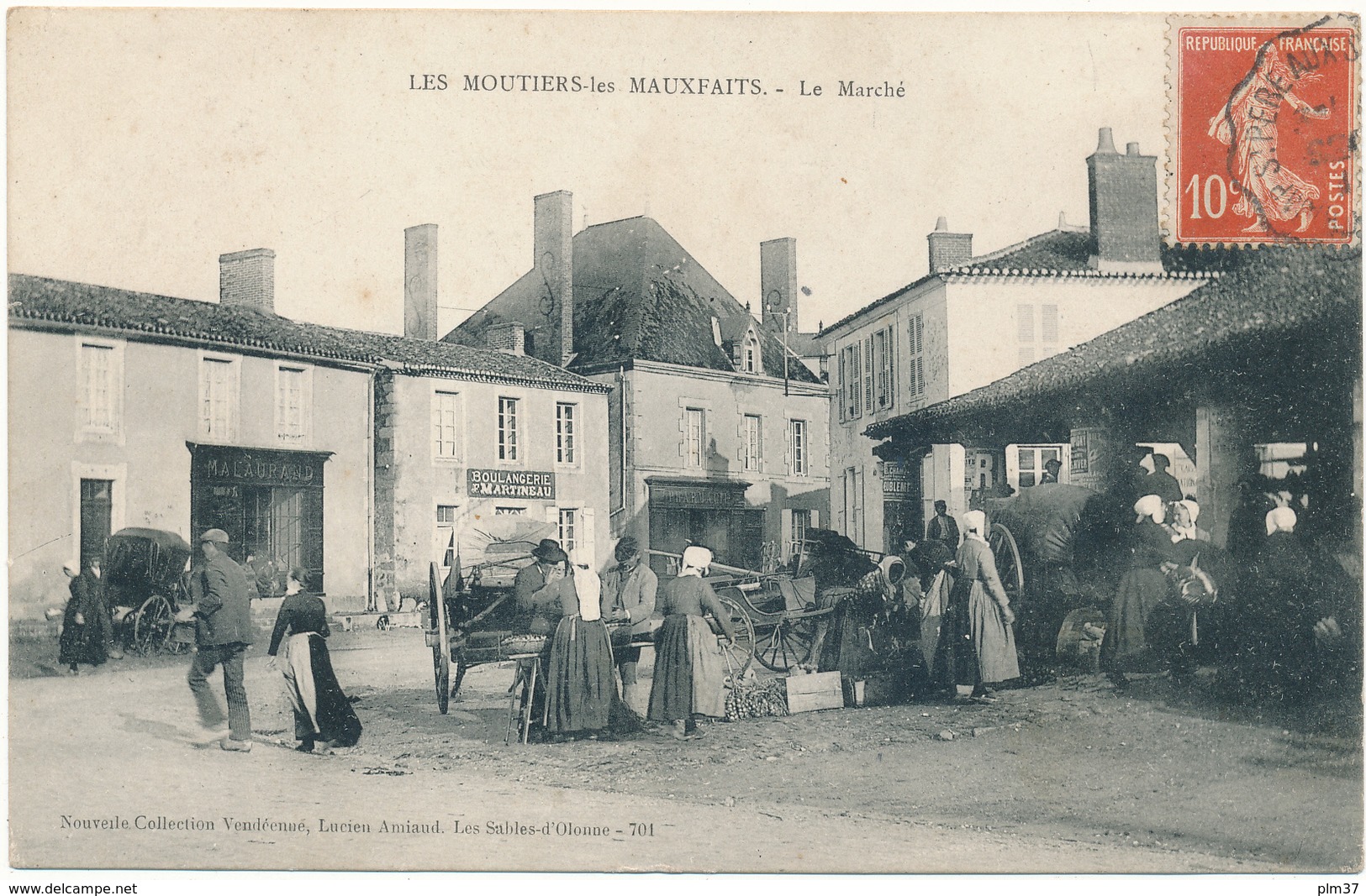 LES MOUTIERS LES MAUXFAITS - Le Marché