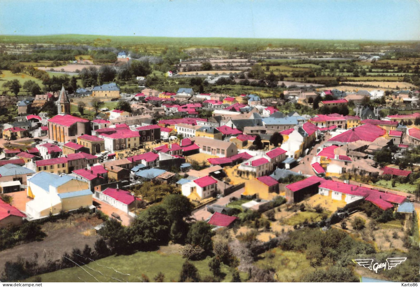 les moutiers les mauxfaits * vue générale du village