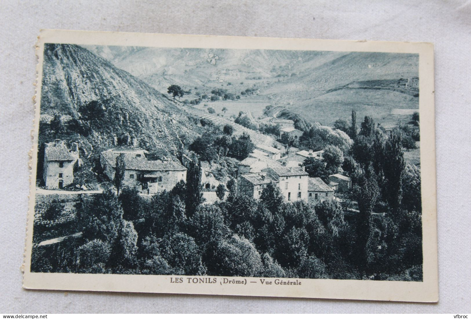 les Tonils, vue générale, Drôme 26