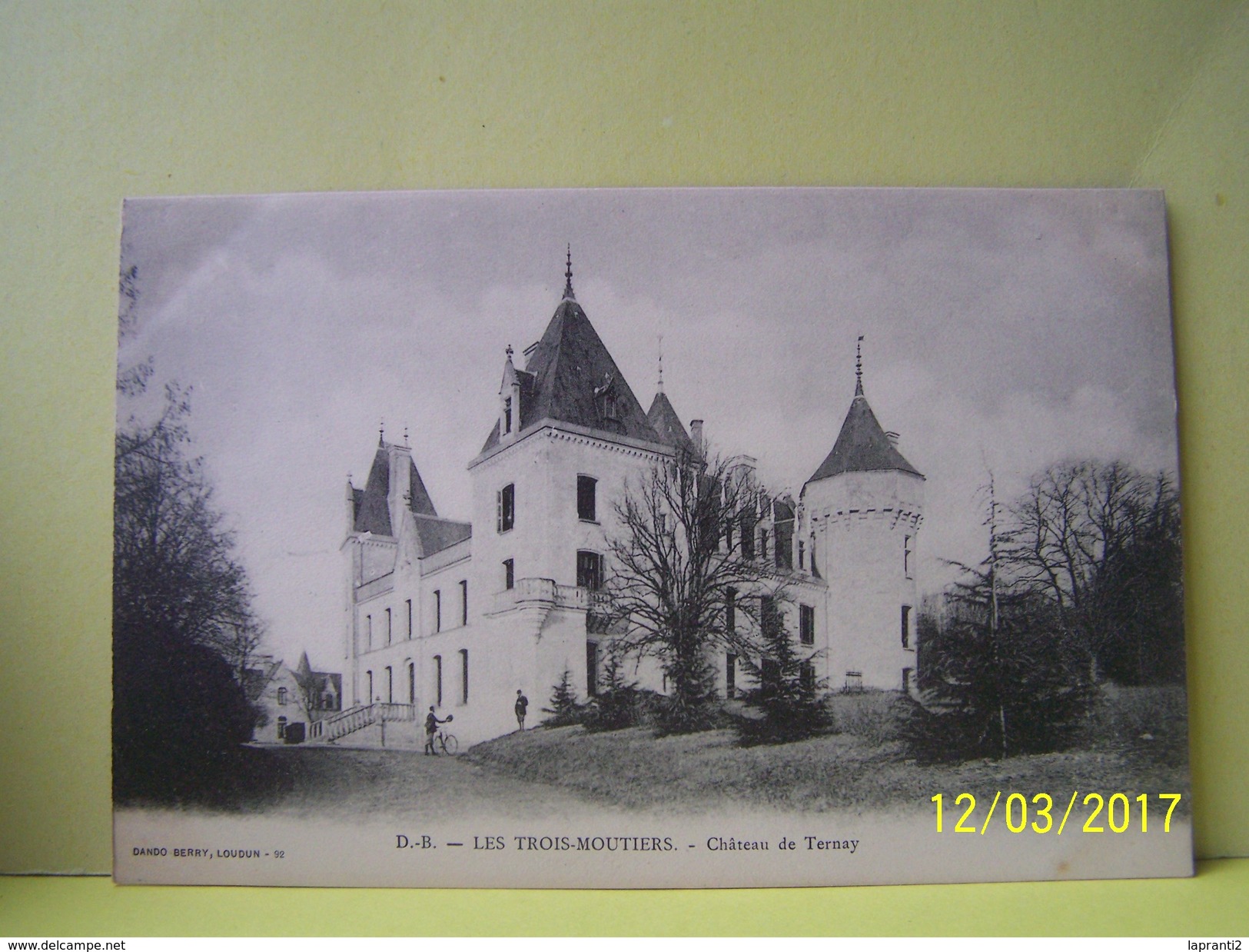 LES TROIS-MOUTIERS (VIENNE) CHATEAU DE TERNAY.