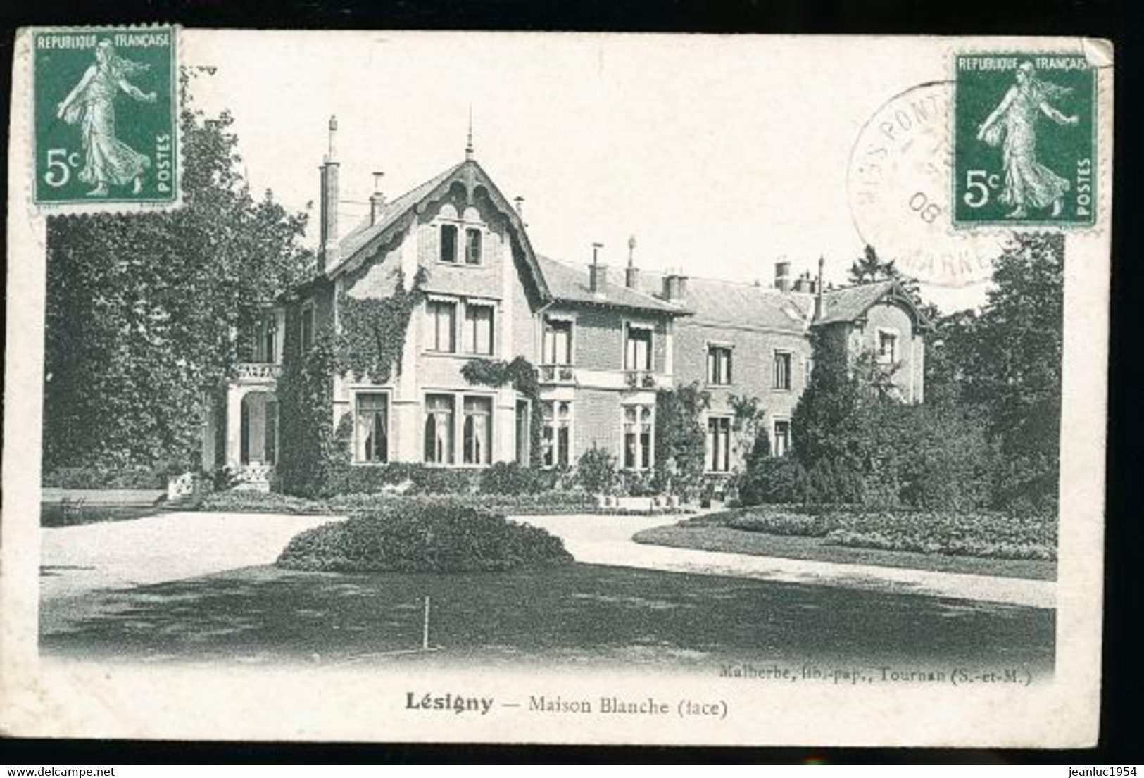 LESIGNY