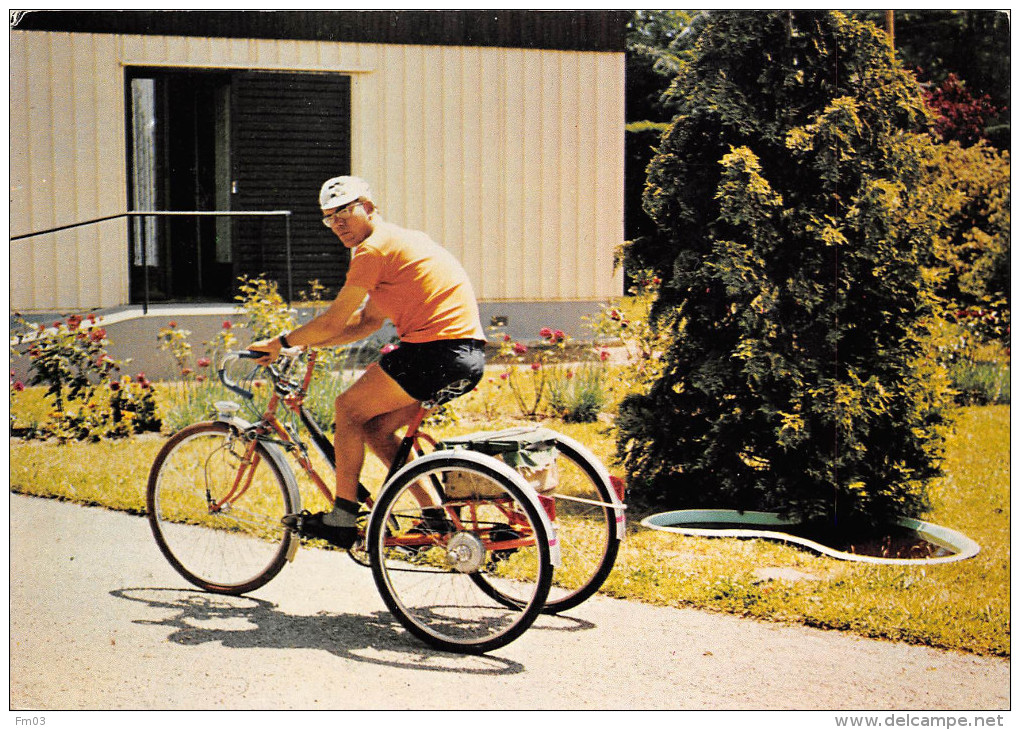 Lesparre Médoc André Dilinger tricycle cyclisme