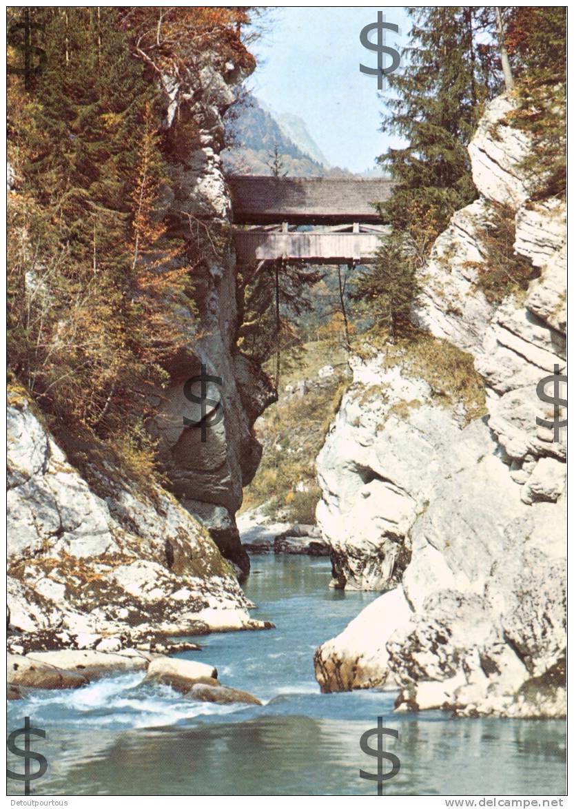 LESSOC MONTBOVON : Pont couvert sur la Sarine 1976