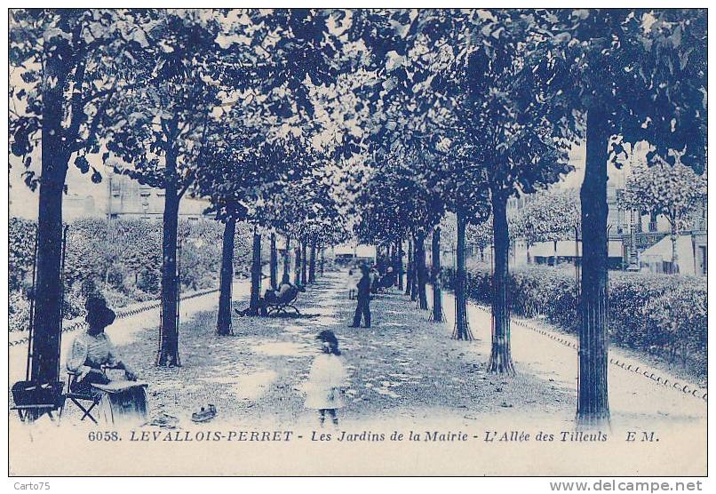 Levallois Perret 92 -  Promenade - Jardins