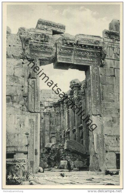 Libanon - Baalbek - Porte du Temple de Bacchus - Wakim Awad Baalbek (Liban)