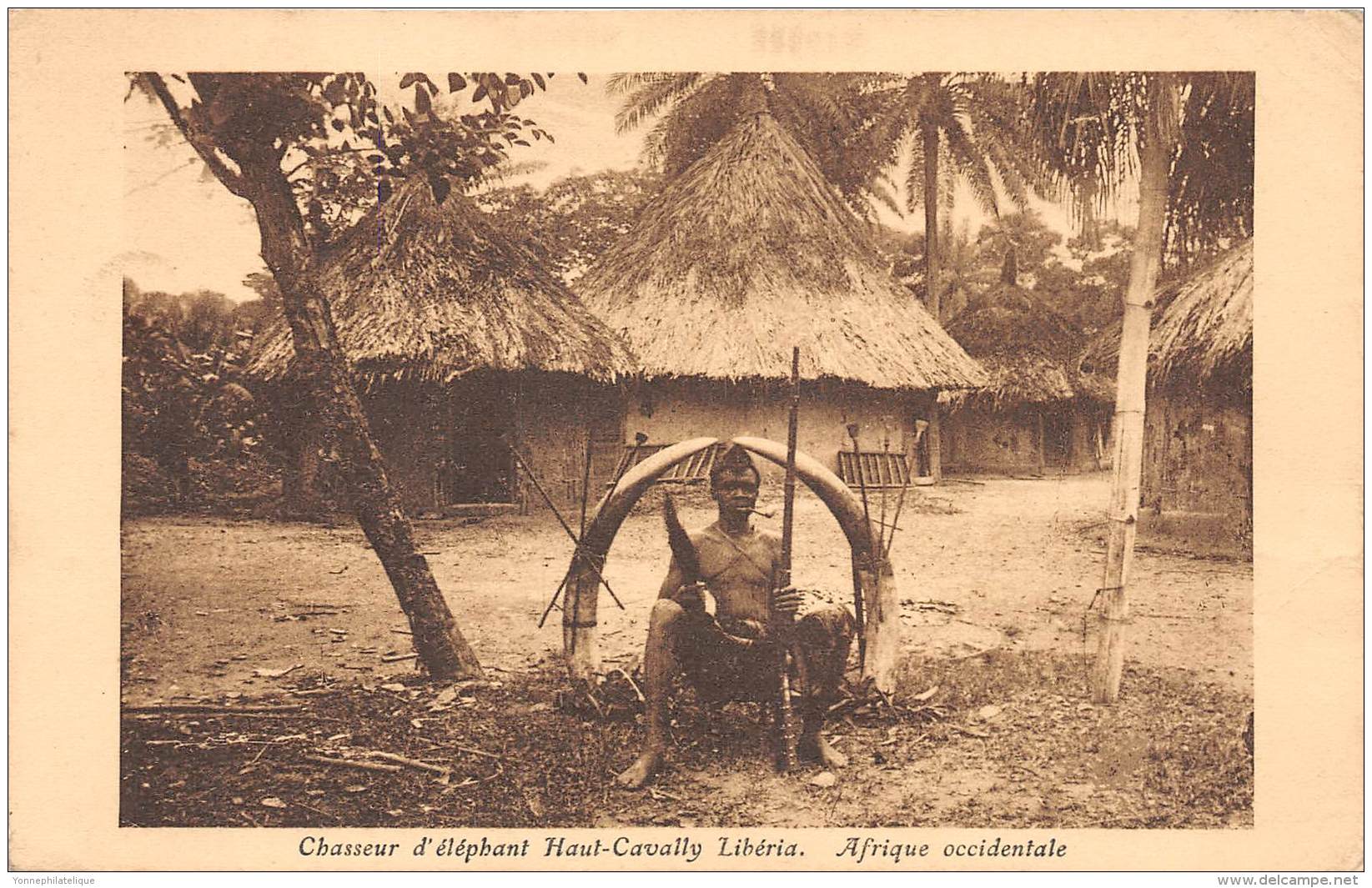 LIBERIA / Chasseur d'éléphant Haut Cavally