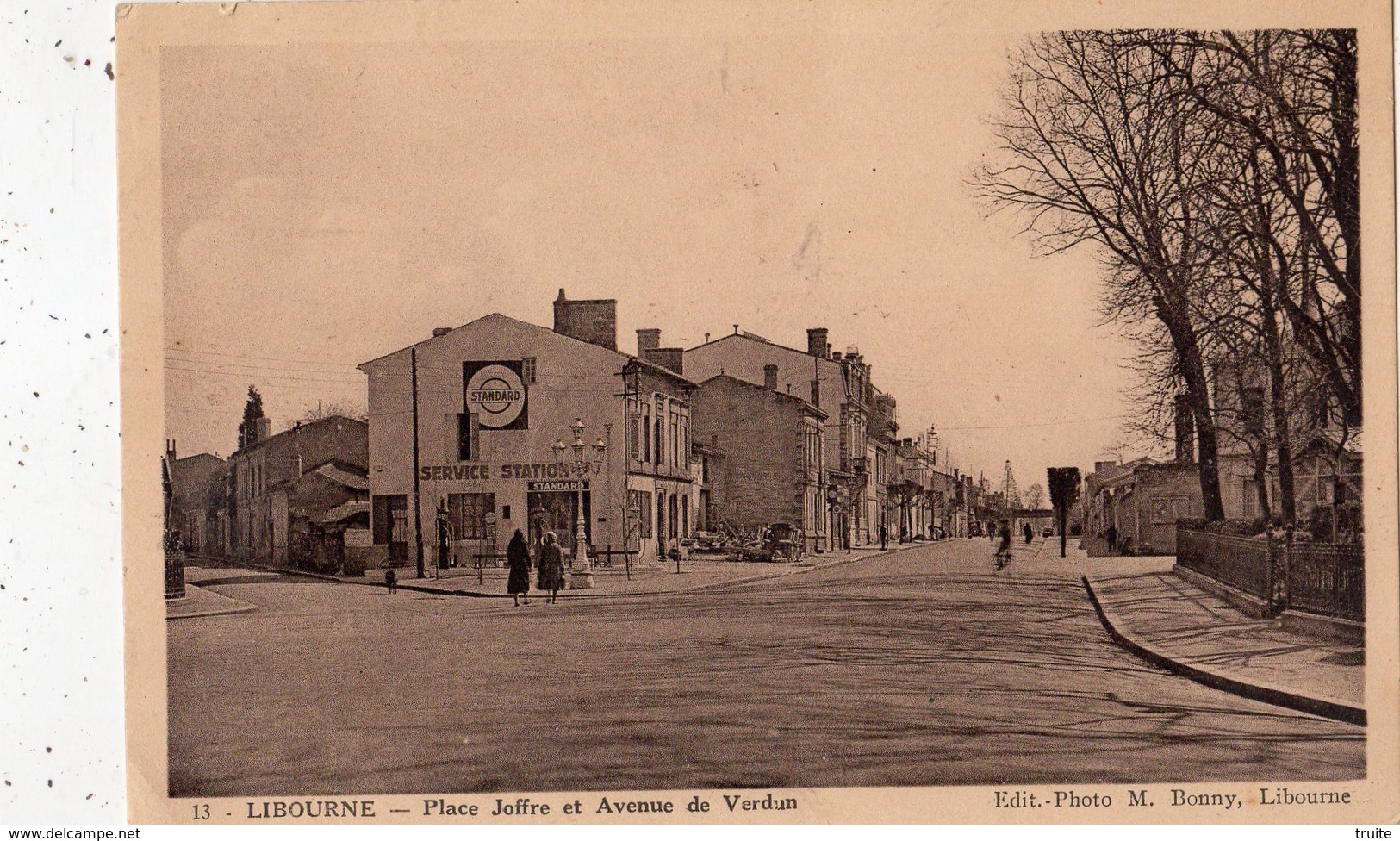 LIBOURNE PLACE JOFFRE ET AVENUE DE VERDUN (STATION SERVICE)