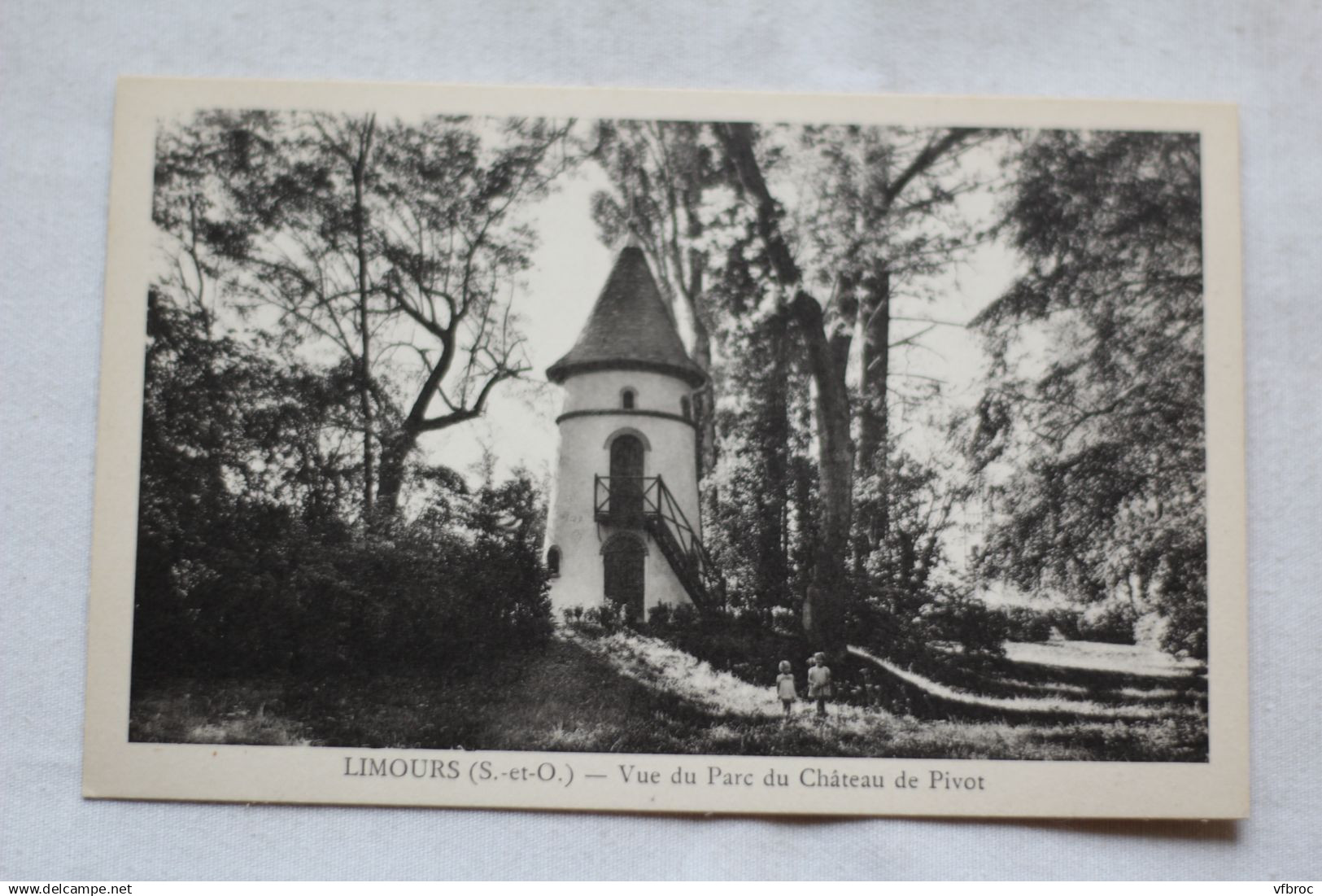 Limours, vue du parc du château de Pivot, Essonne 91