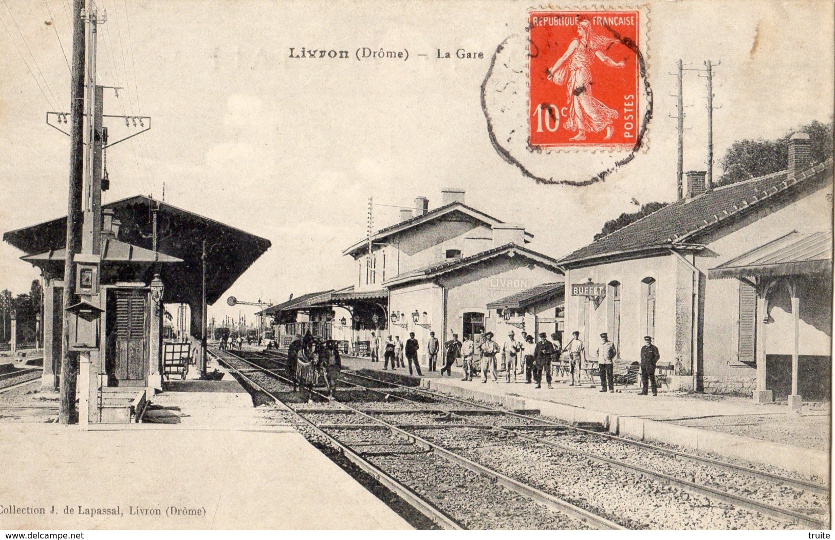 LIVRON LA GARE