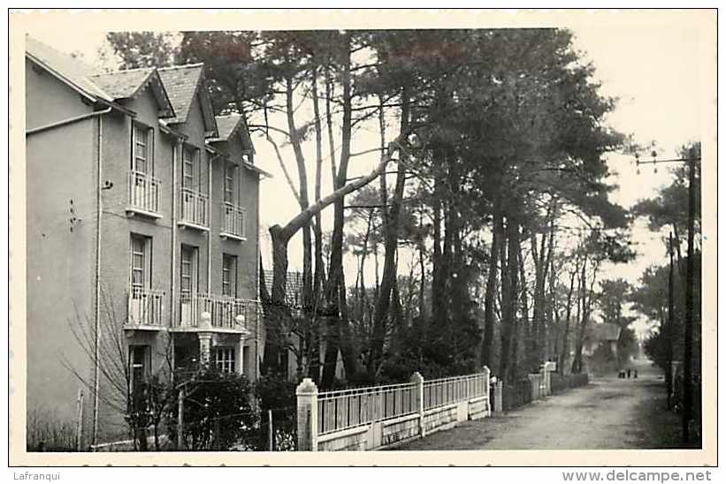 loire atlantique-ref B05-saint brevin les pins -st brevin les pins -* les colombes*- pension pour dames et jeunes filles