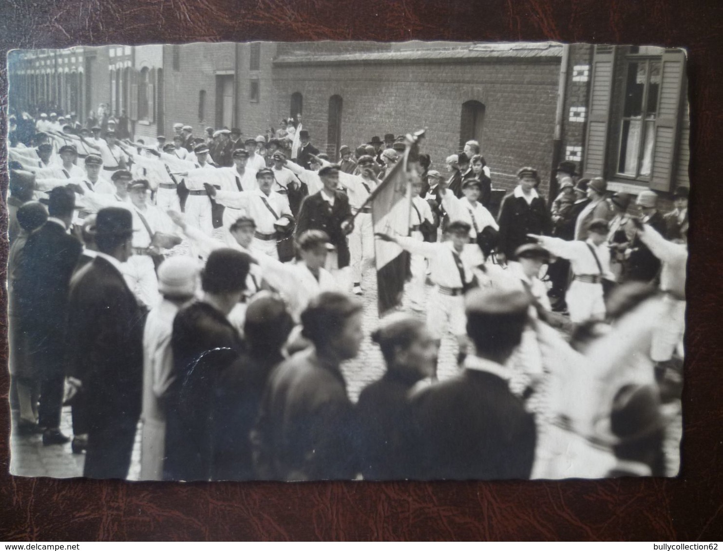 LOMME-    carte photo un jour de fête édit:gérondal lomme