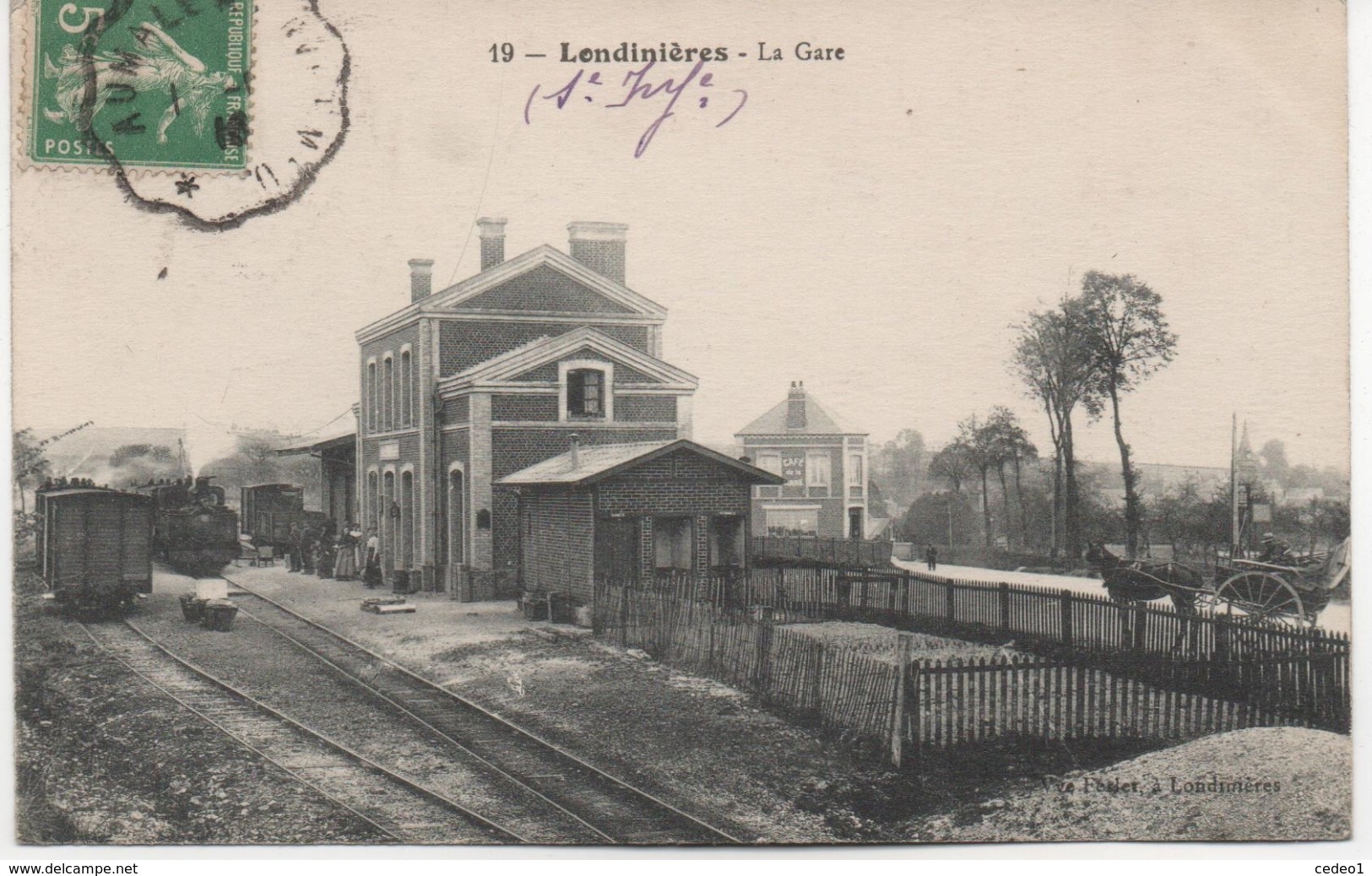 LONDINIERES   LA GARE