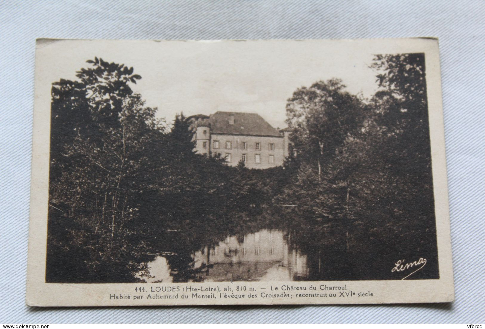 Loudes, le château du Charroul, Haute Loire 43