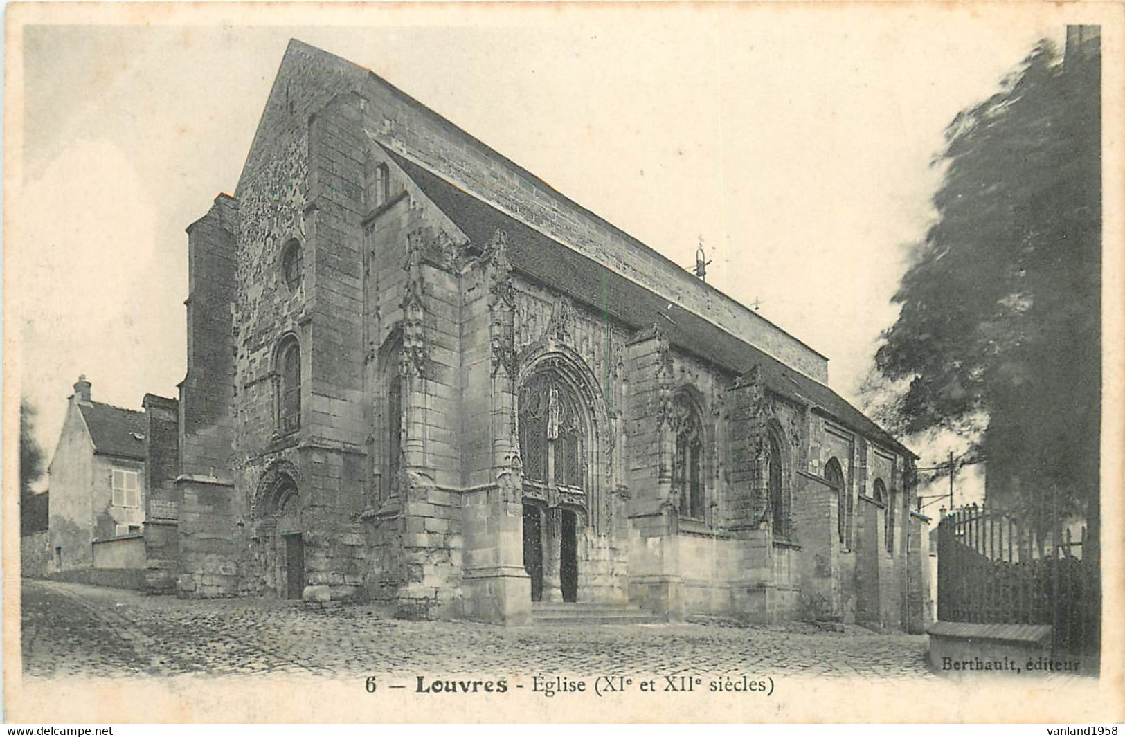 LOUVRES-église