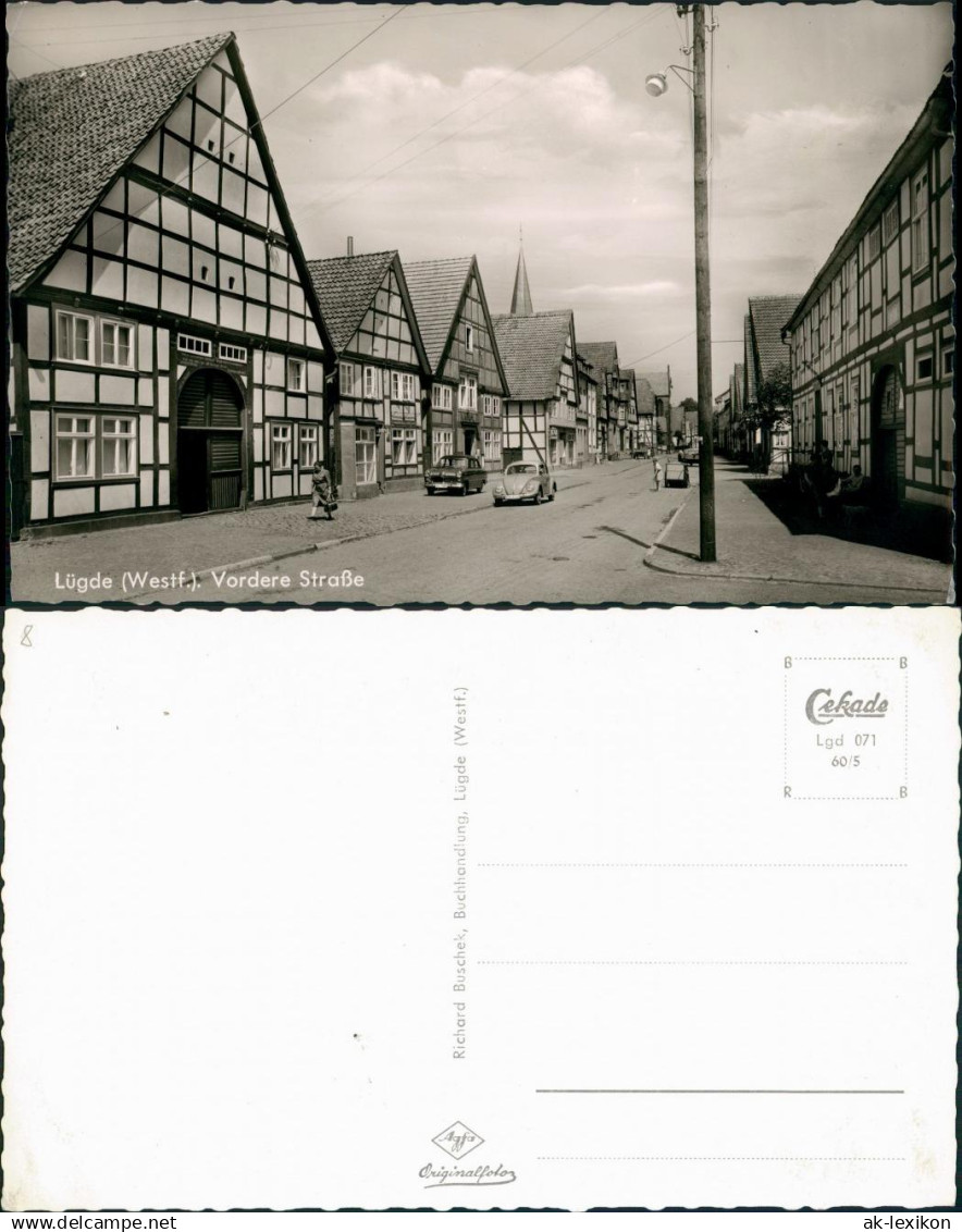 Lügde (Westfalen) Vordere Strasse, Autos VW Käfer Beetle, Fachwerk-Bauten 1960