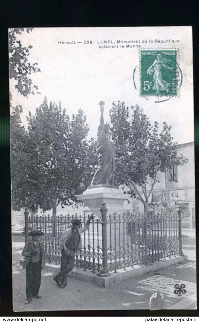 LUNEL MONUMENT