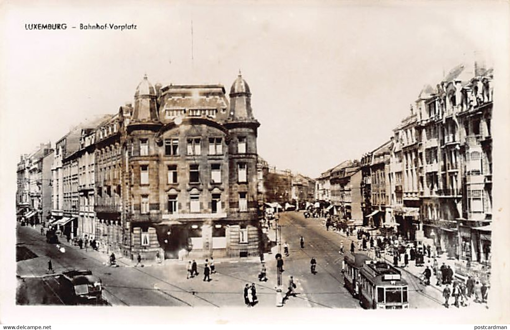 Luxembourg-Ville - Bahnhof-Vorplatz - CARTE PHOTO - Ed. inconnu