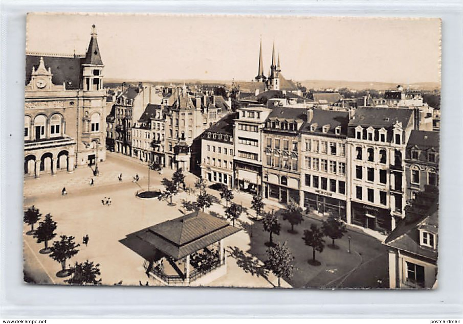 LUXEMBOURG-VILLE - Place d'Armes et vue sur la ville - Ed. Paul Kraus 16