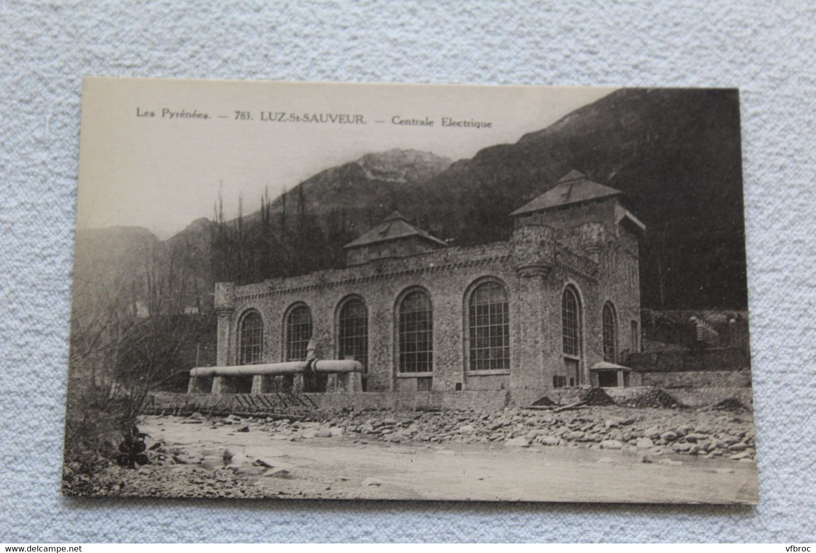 Luz saint Sauveur, centrale électrique, hautes Pyrénées 65