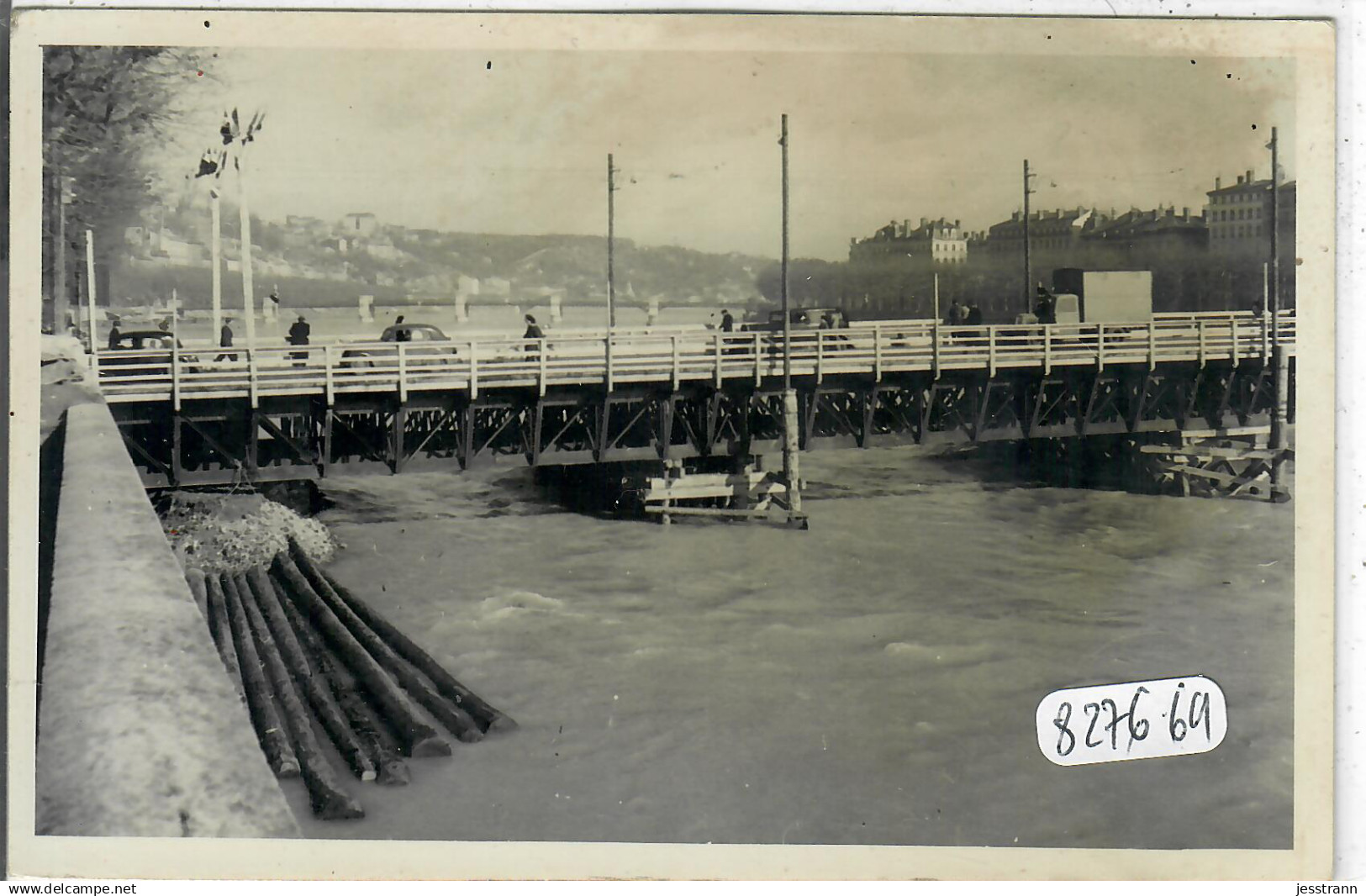 LYON 1- LE PONT DU BATIMENT EN FEVRIER 1945- CONSOLIDE- TRONCS