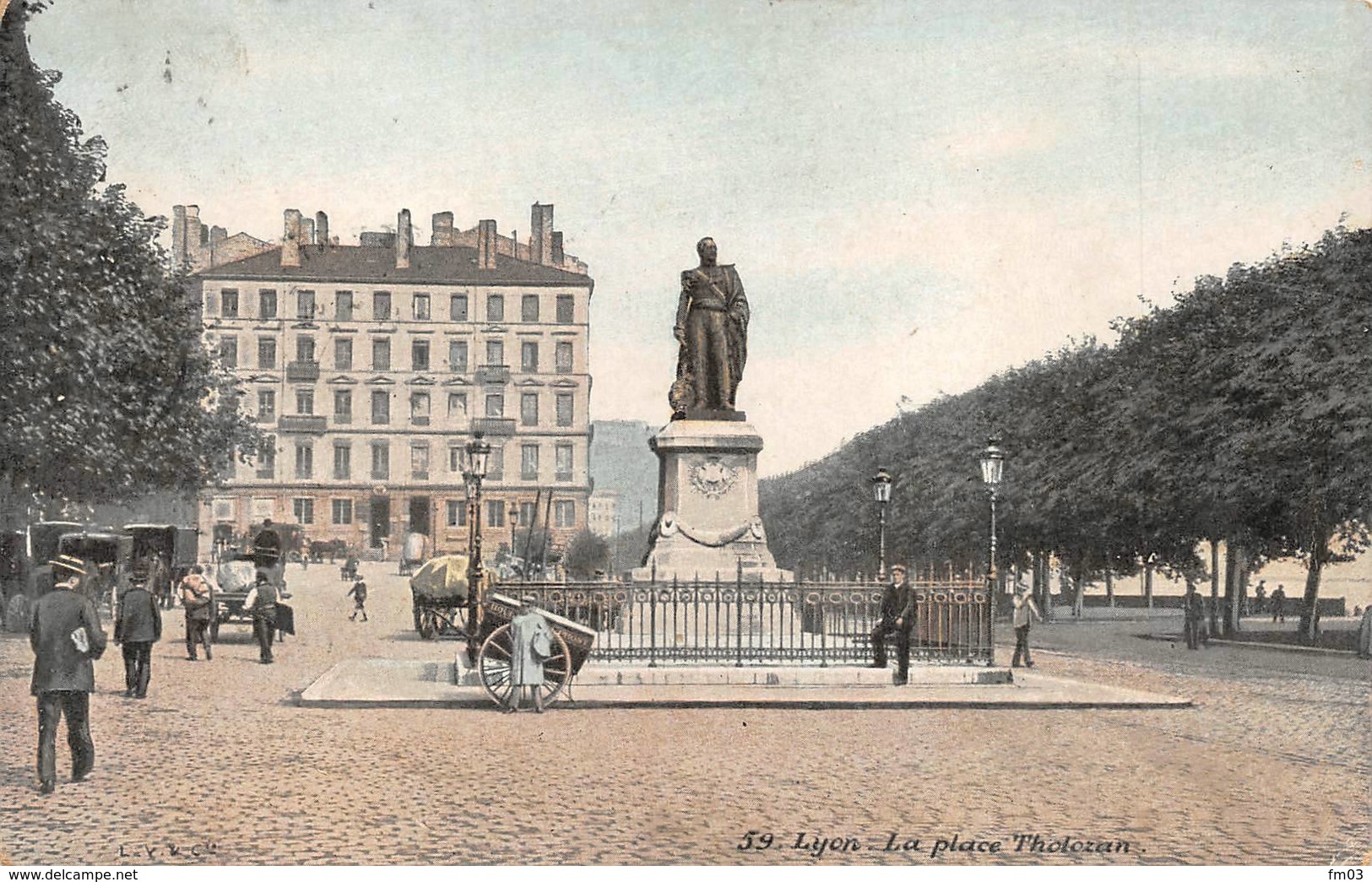 Lyon 1 place Tolozan statue du Maréchal Suchet quai Saint St Clair