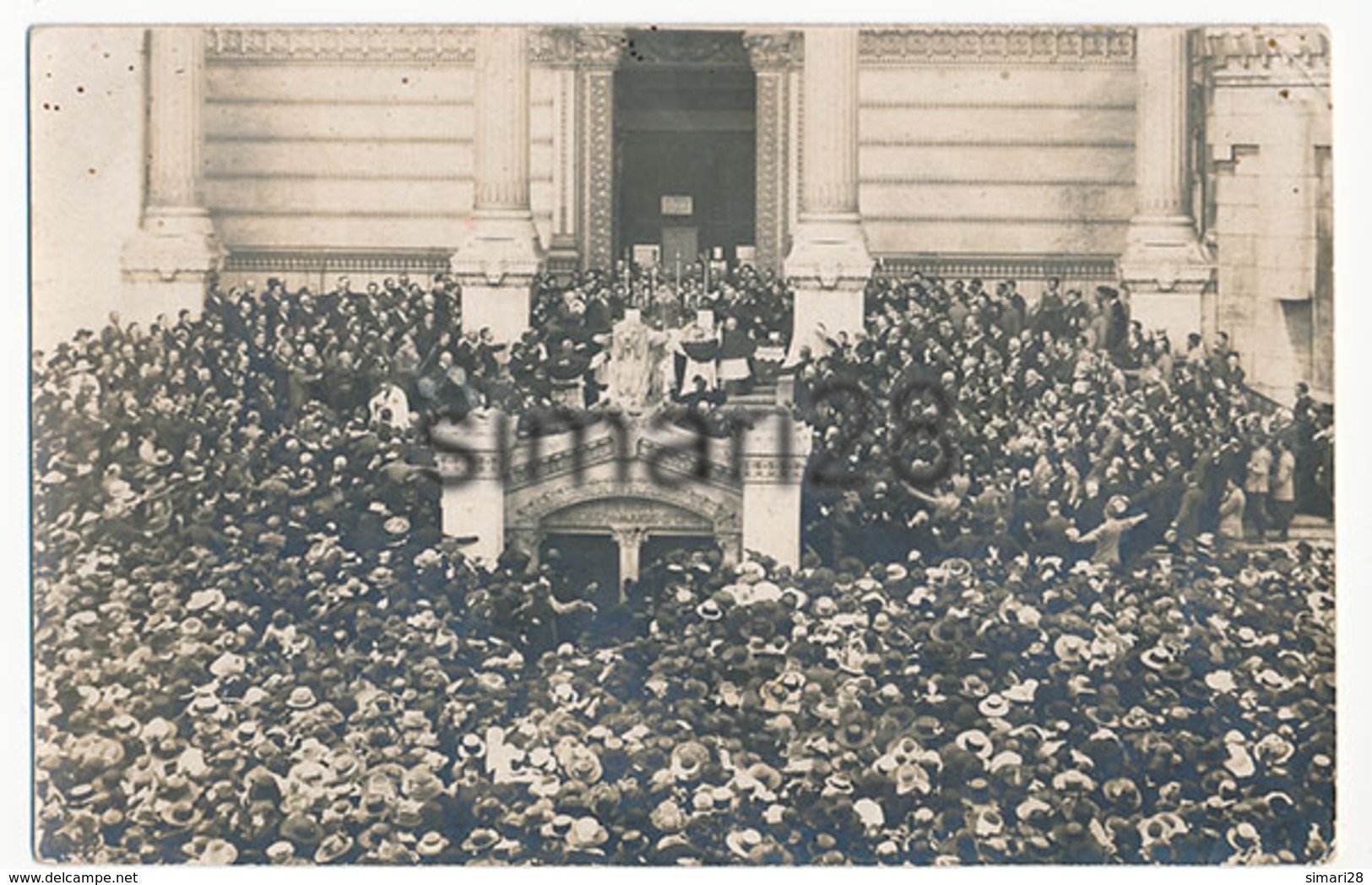 LYON - CARTE PHOTO SOUVENIR DU SACRE-COEUR 7 JUIN 1918