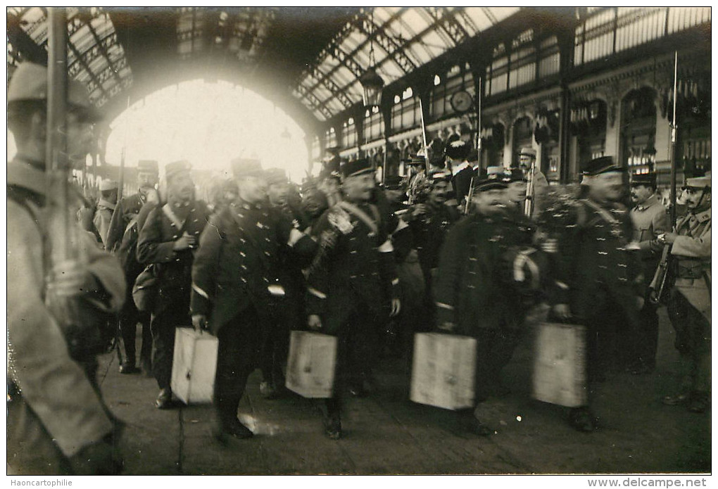 Lyon :gare de perrache?  - carte photo cliché Farges - lot de 4 cartes