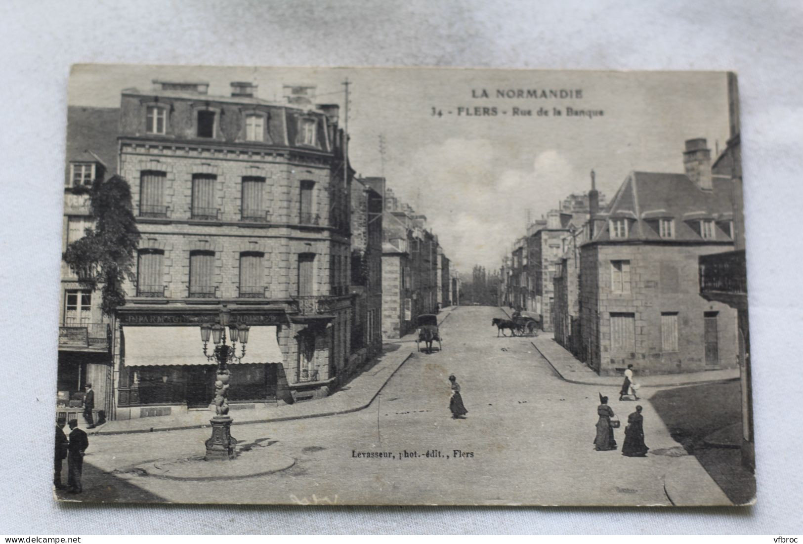 M218, Flers, rue de la banque, Orne 61