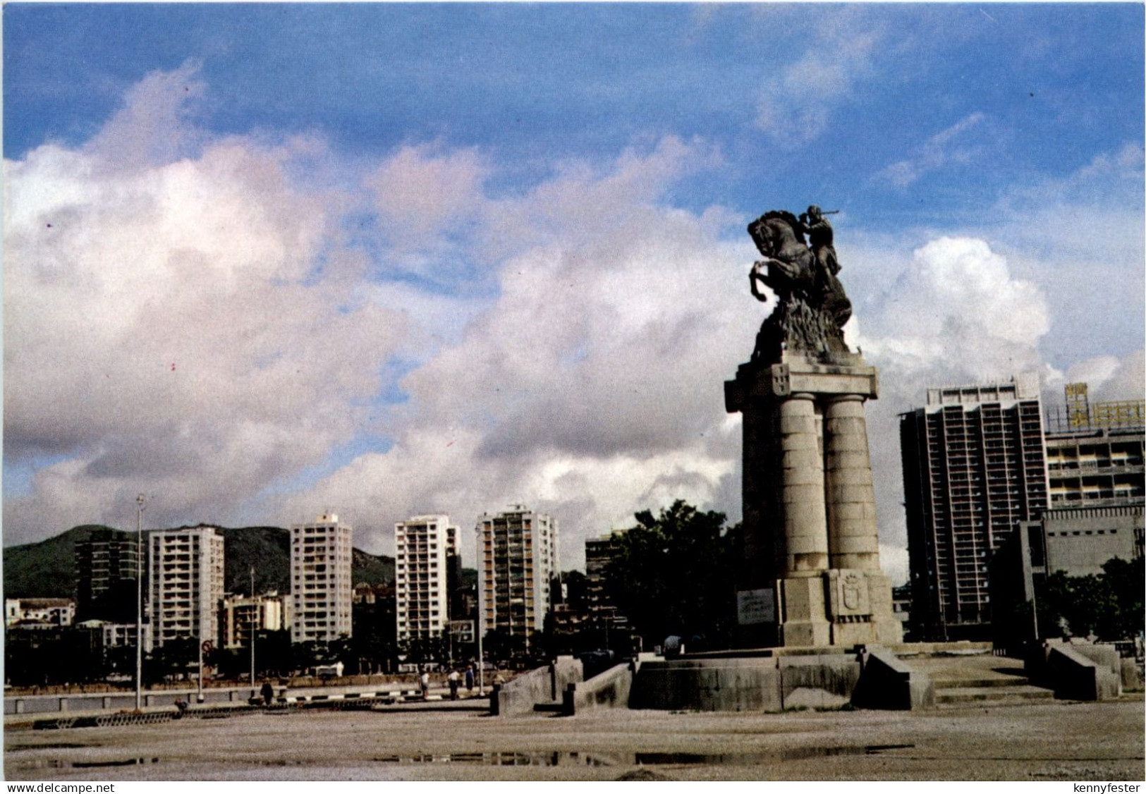 Macao - Monument to Amaral