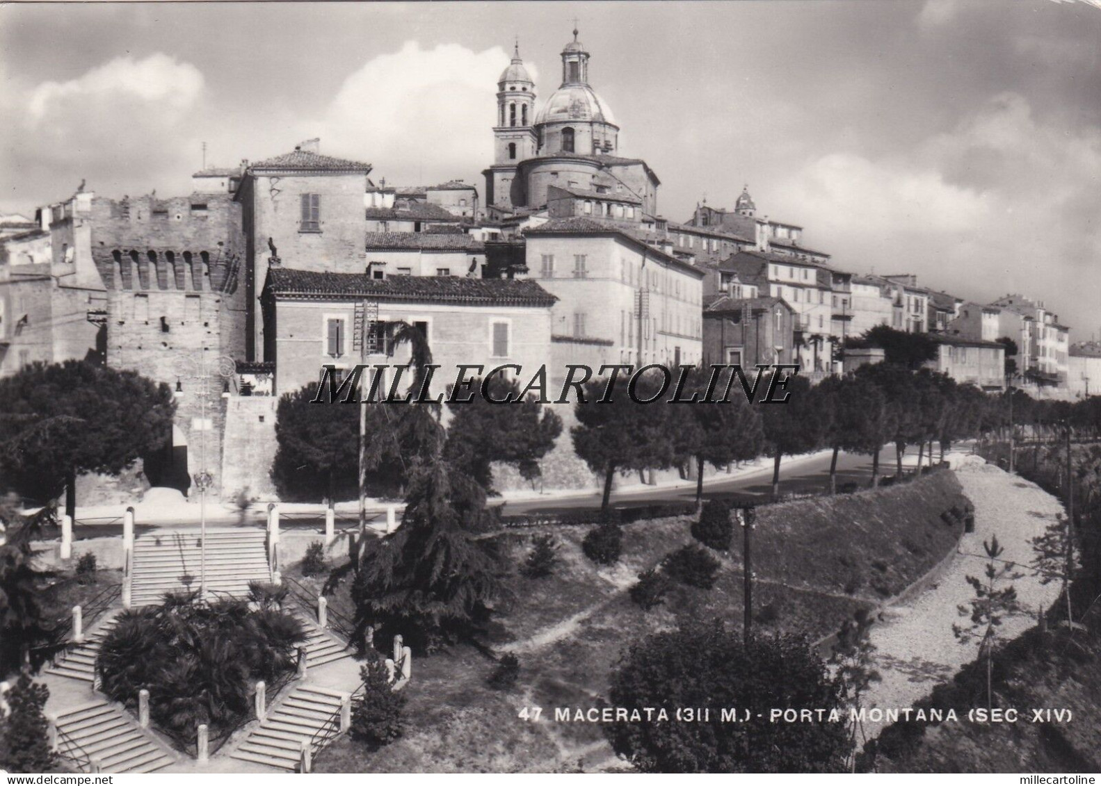 MACERATA: Porta Montana