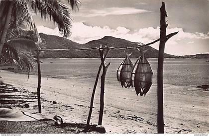 Madagascar - NOSSI BÉ - Ampangorina - Poissons séchés - Ed. Diloutremer