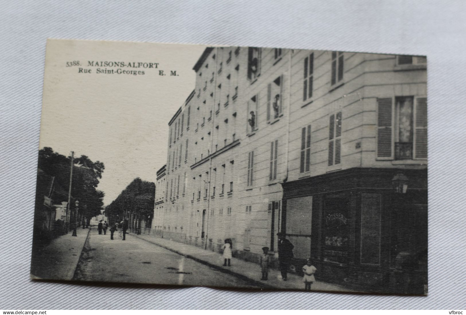 Maisons Alfort, rue saint Georges, Val de Marne 94