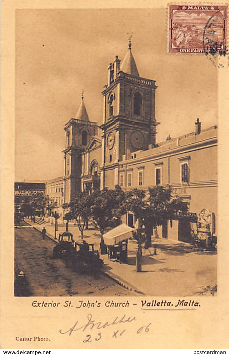 Malta - VALLETTA - Exterior St. John's Church - Publ. Cassar Photo