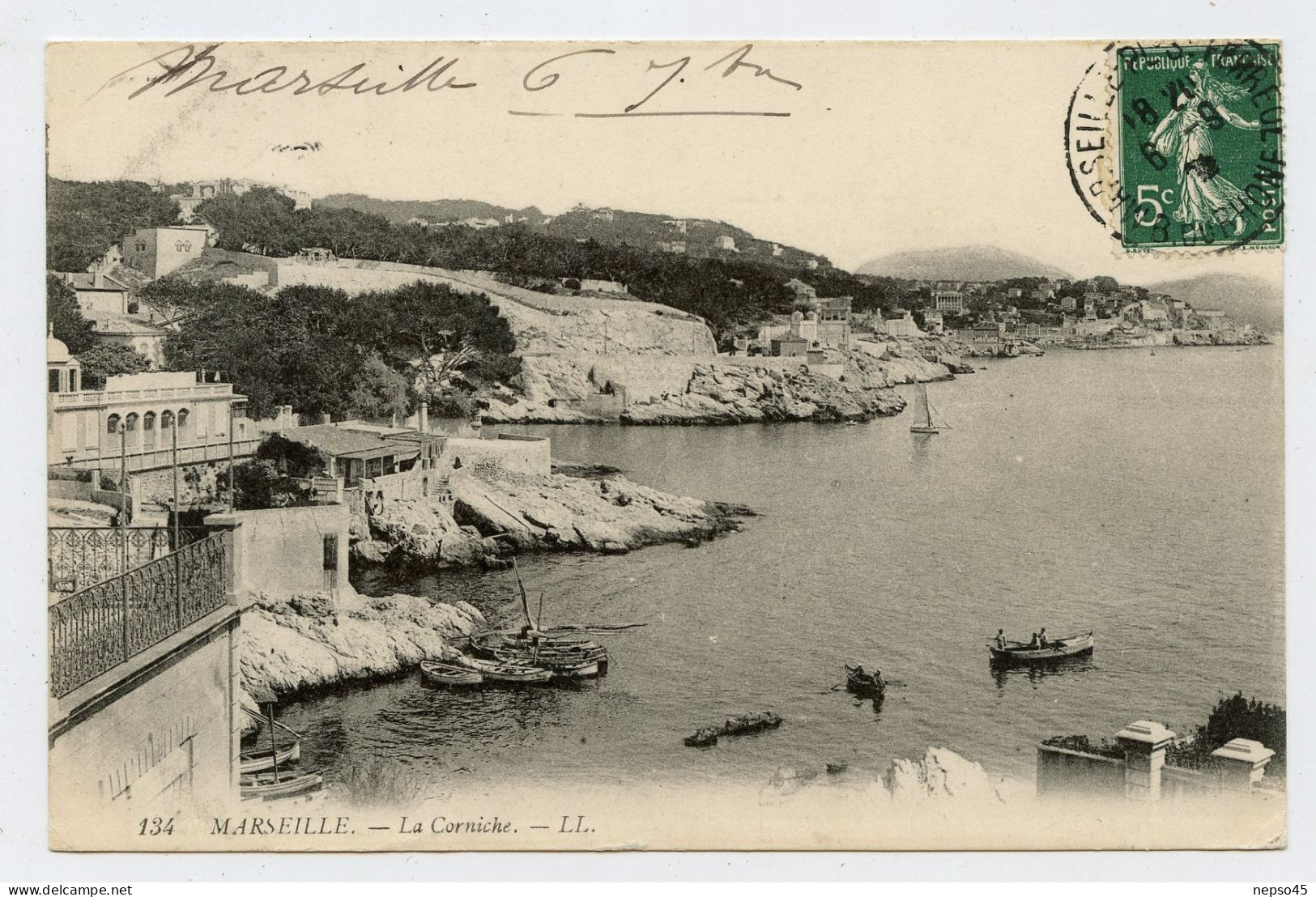 Marseille.La Corniche.Président-John-Fitzgerald-Kennedy.de la plage des Catalans aux plages du Prado.