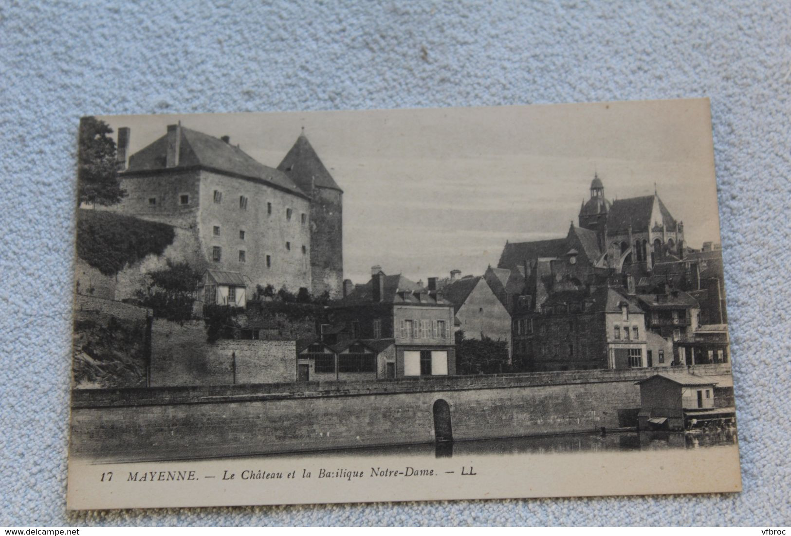 Mayenne, le château et la basilique Notre Dame, Mayenne 53