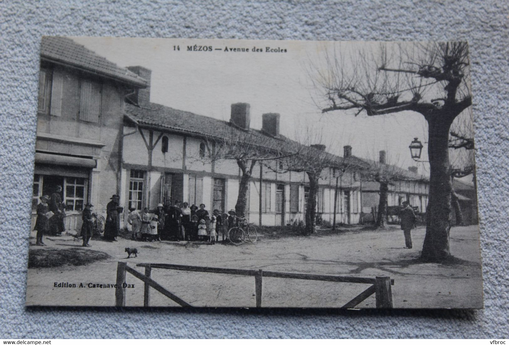 Mézos, avenue des écoles, Landes 40